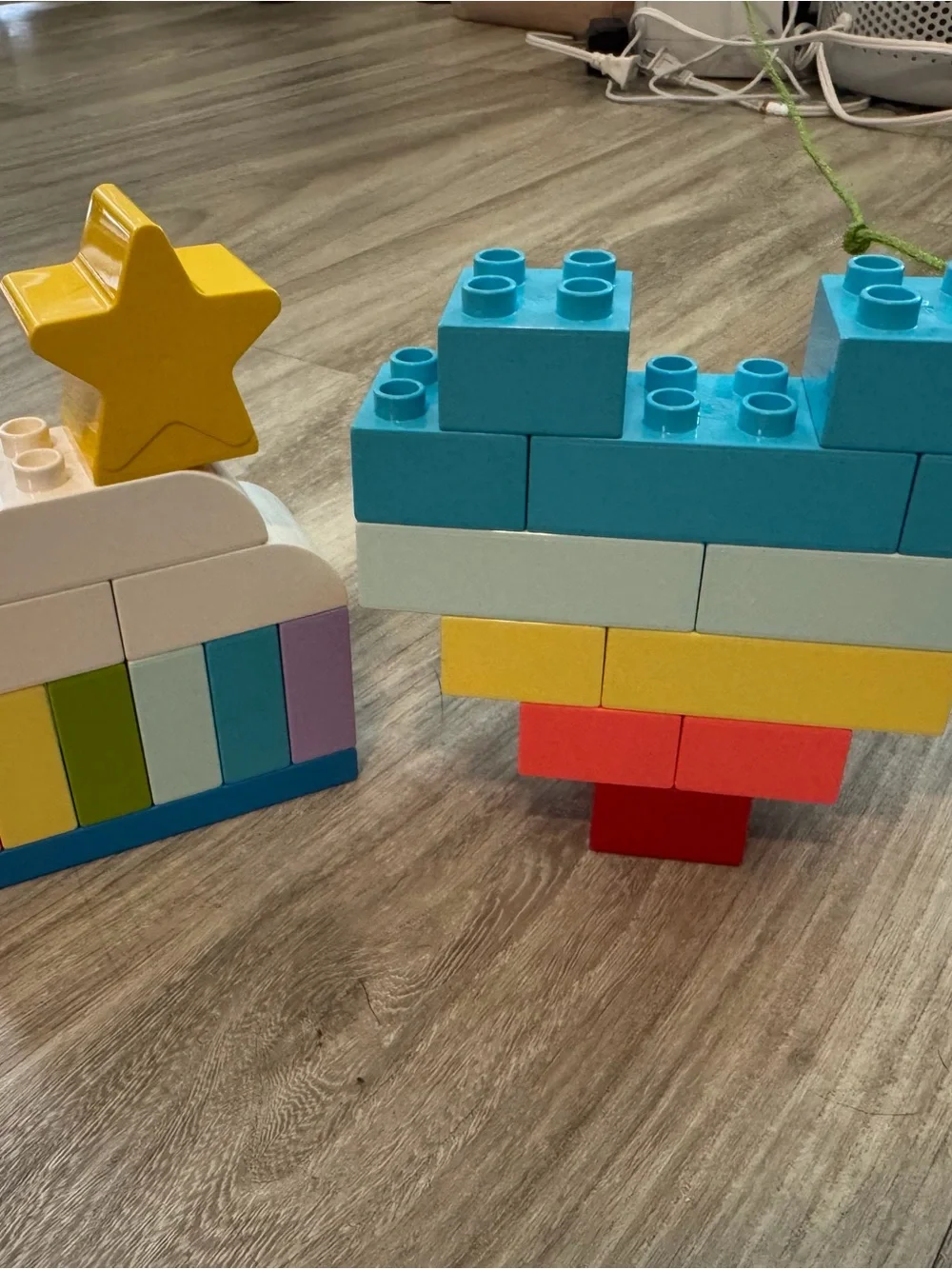 LEGO DUPLO Creative Building Lot Unicorn Bear Rocket Ice Cream Animal - Picture 4 of 8